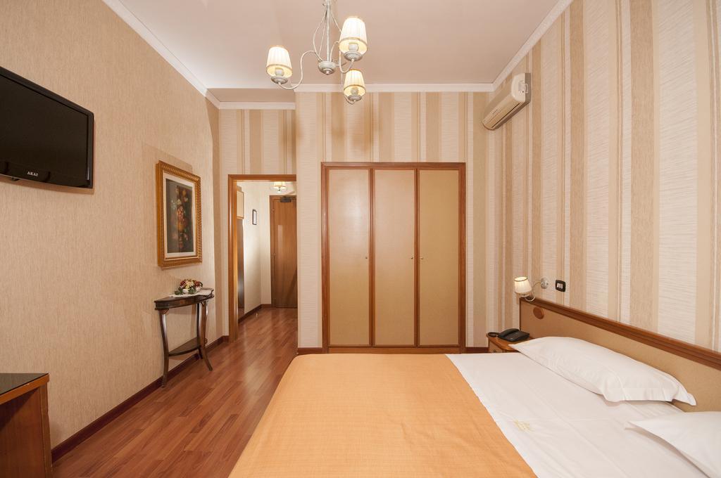 Hotel Ristorante Donato Calvizzano Eksteriør billede