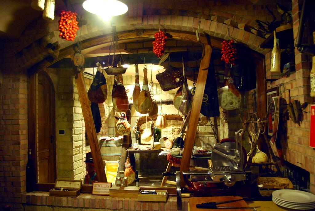 Hotel Ristorante Donato Calvizzano Eksteriør billede