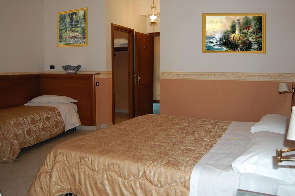Hotel Ristorante Donato Calvizzano Eksteriør billede