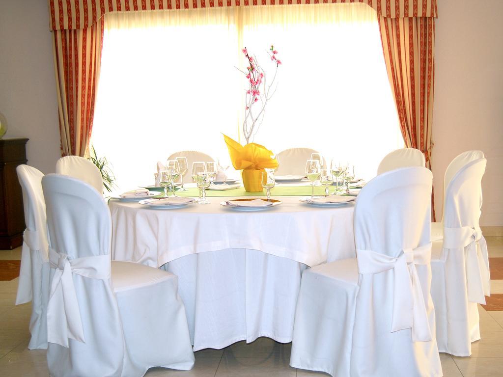 Hotel Ristorante Donato Calvizzano Eksteriør billede
