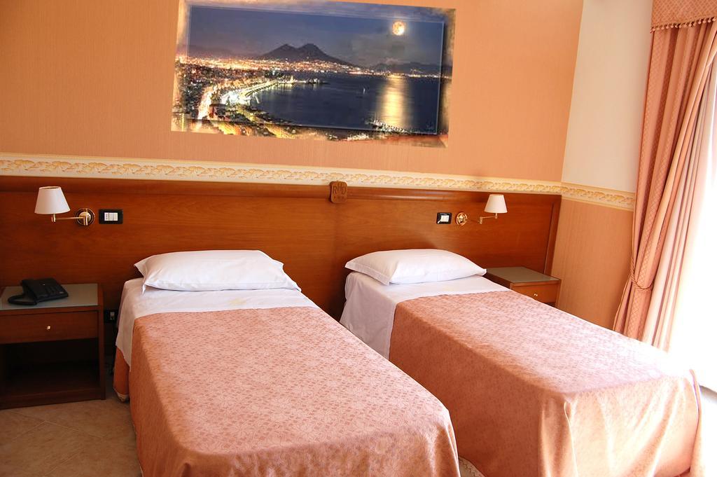 Hotel Ristorante Donato Calvizzano Eksteriør billede