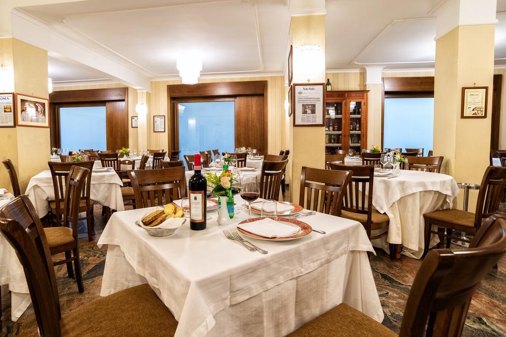 Hotel Ristorante Donato Calvizzano Eksteriør billede